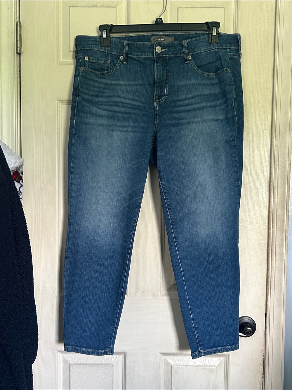 Torrid blue wash jeans size 16 regular